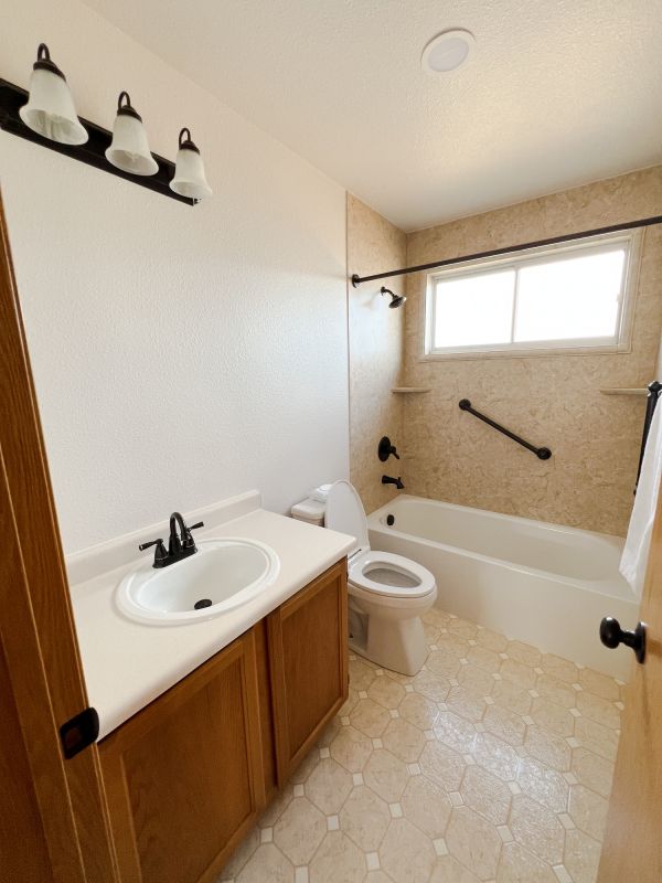 Top Bathroom Remodeling Companies in Van Alstyne, TX
